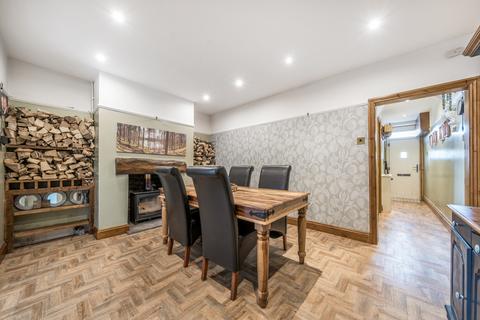 2 bedroom end of terrace house for sale, Bath Road, Bristol BS30