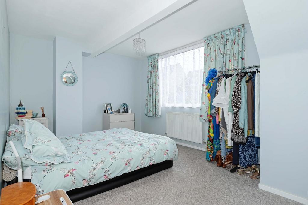22 Thornhill.JPG