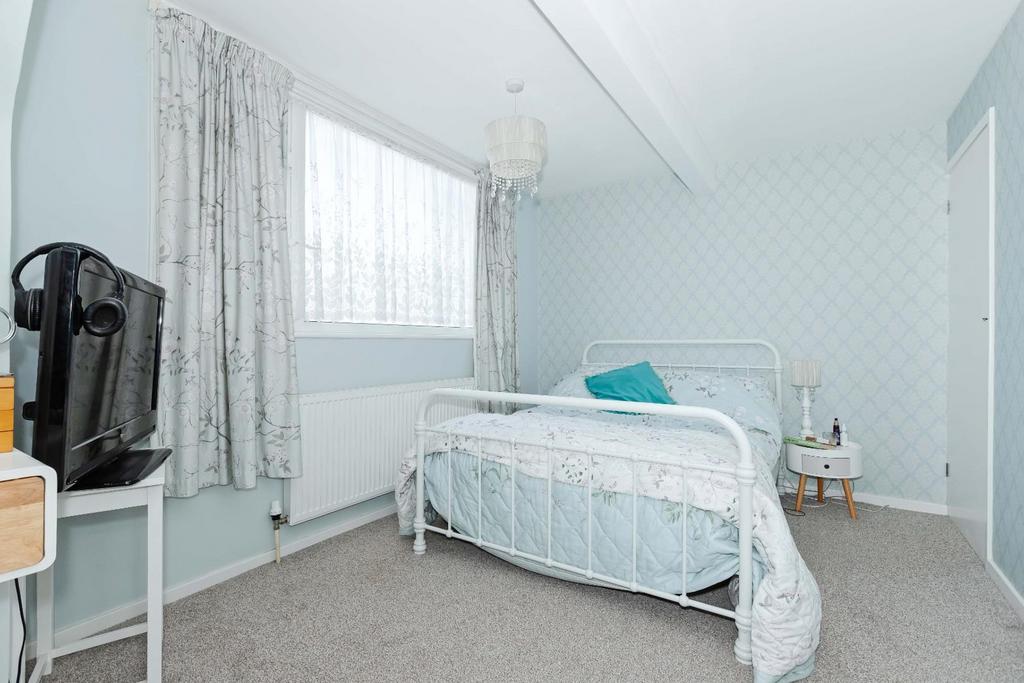 22 Thornhill 1.JPG