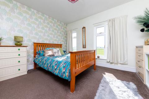 37 Sandy Road, Willington, Bedford, MK44 3QS