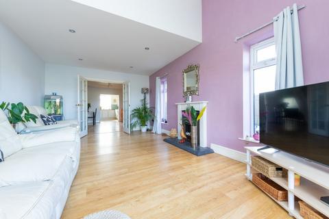 37 Sandy Road, Willington, Bedford, MK44 3QS
