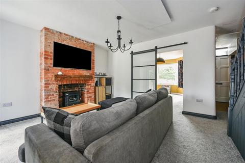 undefined, Junction Road, Andover