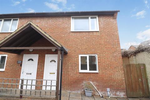 2 bedroom semi-detached house for sale, Aspen Close, Rushden NN10