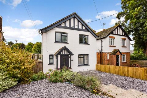 3 bedroom detached house for sale, Eastfield Road, Andover