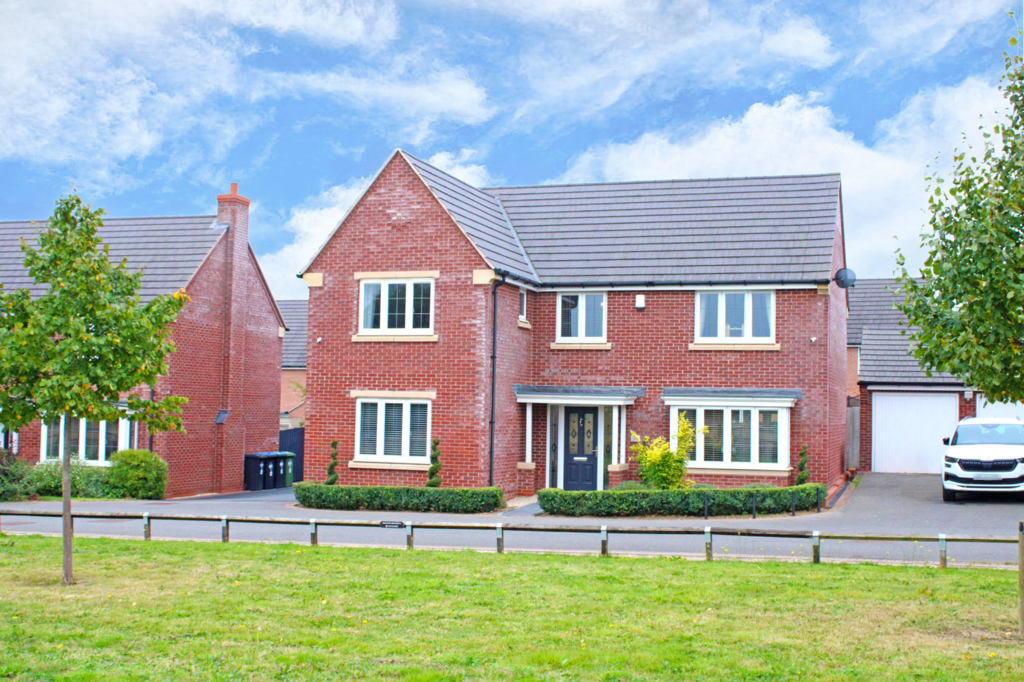 Dodgson Close, Cawston, Rugby, CV22 4 bed detached house for sale £