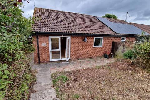 2 bedroom semi-detached bungalow for sale, Bungay Road, Holton