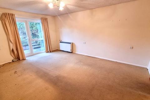 37 Bungay Road, Holton, Halesworth, IP19 8PL