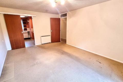 37 Bungay Road, Holton, Halesworth, IP19 8PL