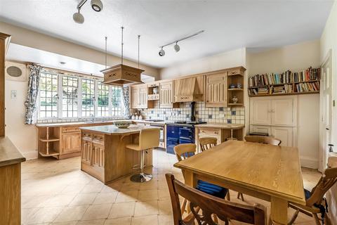 6 bedroom detached house for sale, THE MOUNT, FETCHAM, KT22