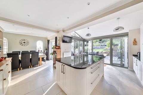 4 bedroom detached house for sale, Leewood Road