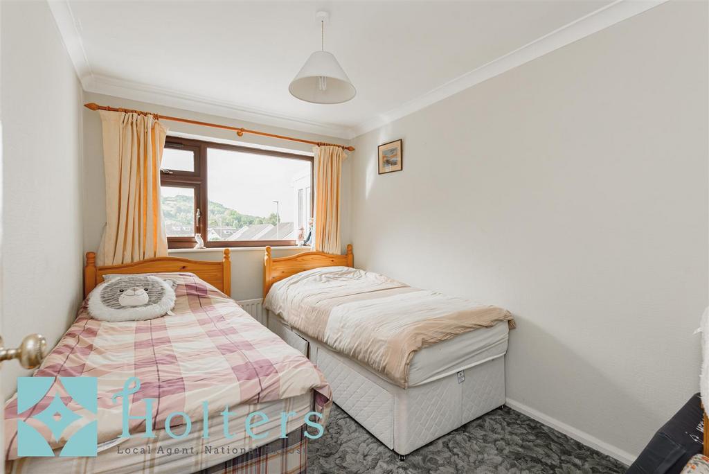 16 Underhill Crescent, Knighton-17.jpg