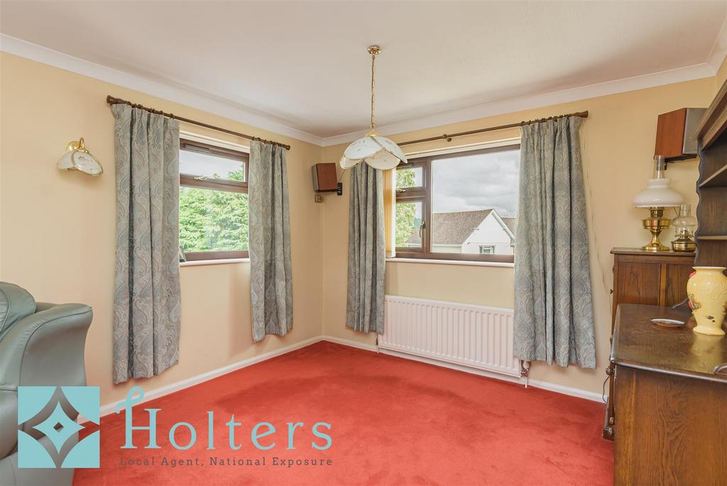 16 Underhill Crescent, Knighton-24.jpg