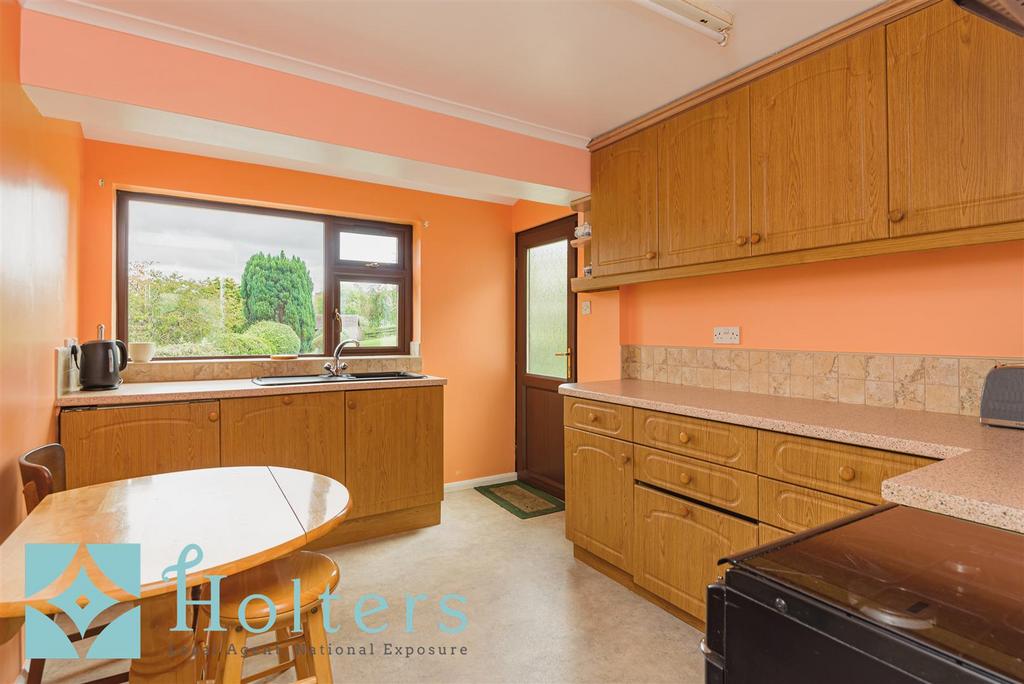 16 Underhill Crescent, Knighton-30.jpg