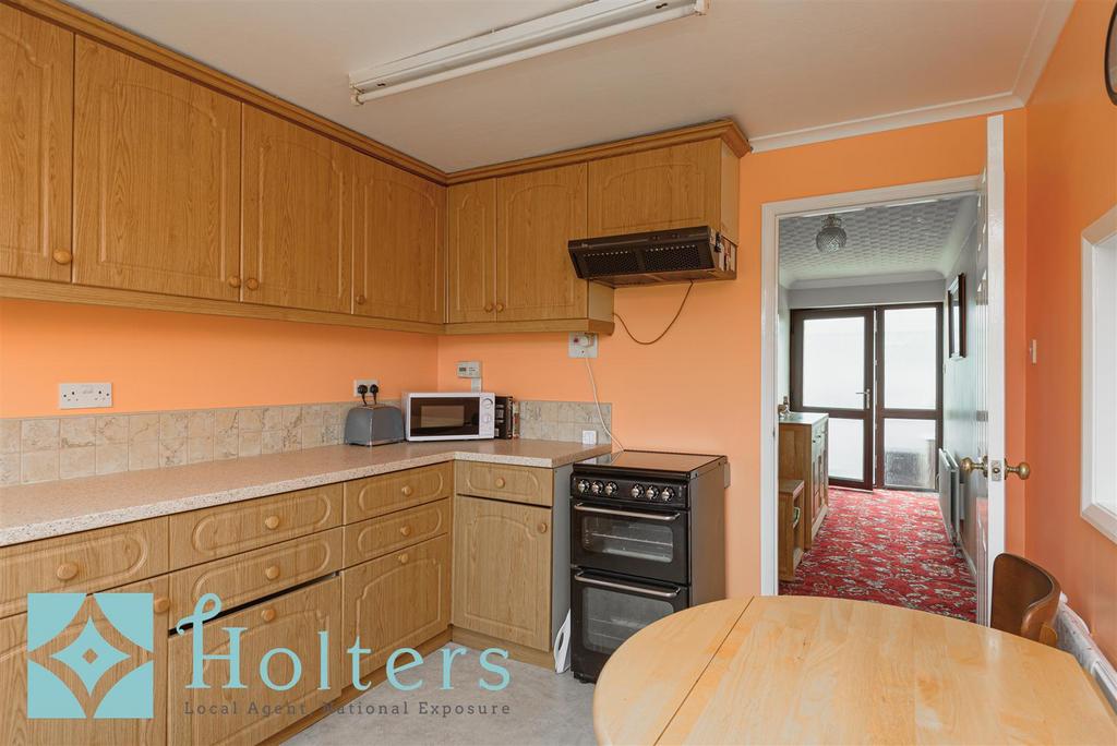 16 Underhill Crescent, Knighton-22.jpg