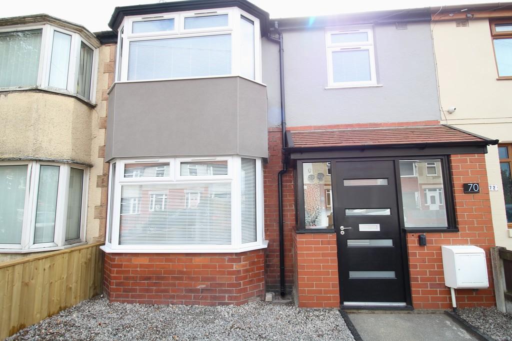 Willowbank Avenue, Blackpool FY4 3 bed terraced house to rent £895