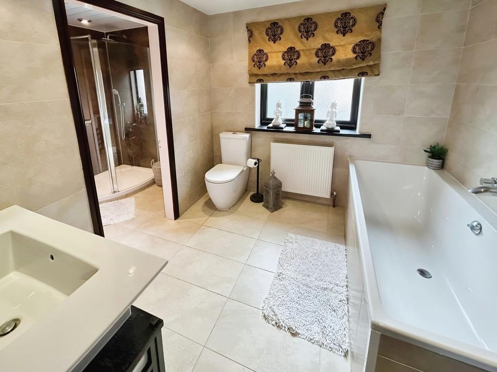 766c03bd-Whats App 20 Image 202024-09-09 20at 2017.5