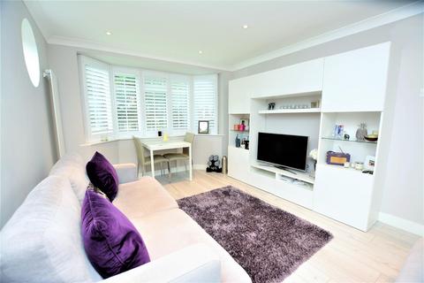 2 bedroom apartment for sale, Goodwood Close, Morden SM4