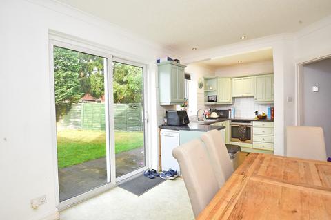 3 bedroom detached house for sale, Wedderburn Drive, Harrogate