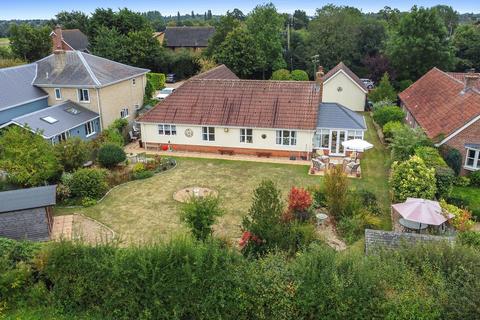 4 bedroom detached bungalow for sale, Stewart Field, Stowmarket IP14