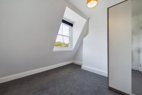 1 bedroom apartment for sale, Marine Parade, Folkestone