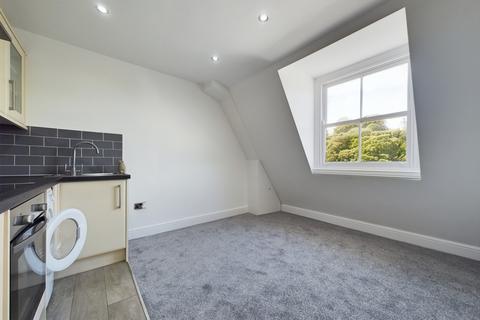 1 bedroom apartment for sale, Marine Parade, Folkestone