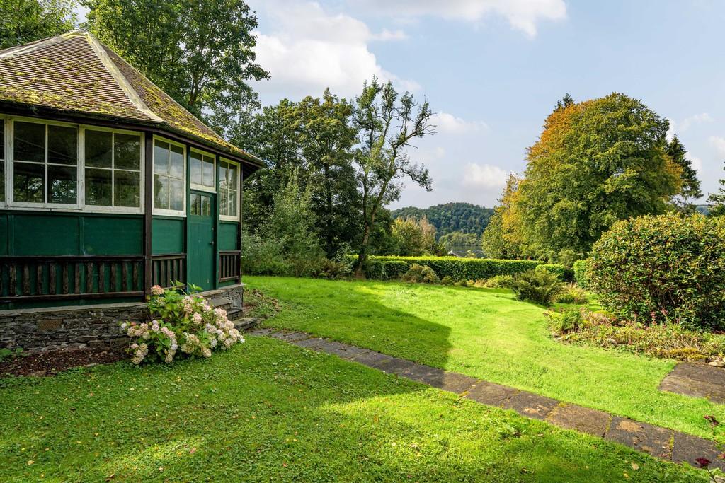 Communal garden and bandstand