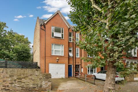 6 bedroom end of terrace house for sale, Streathbourne Road, London, SW17