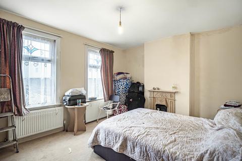 13 Hampton Road, Croydon, CR0 2XJ