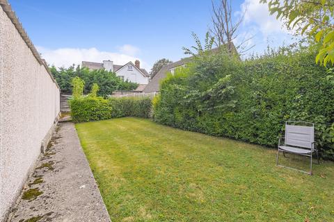 Flat 5, 25 Brambledown Road, Wallington, SM6 0TH