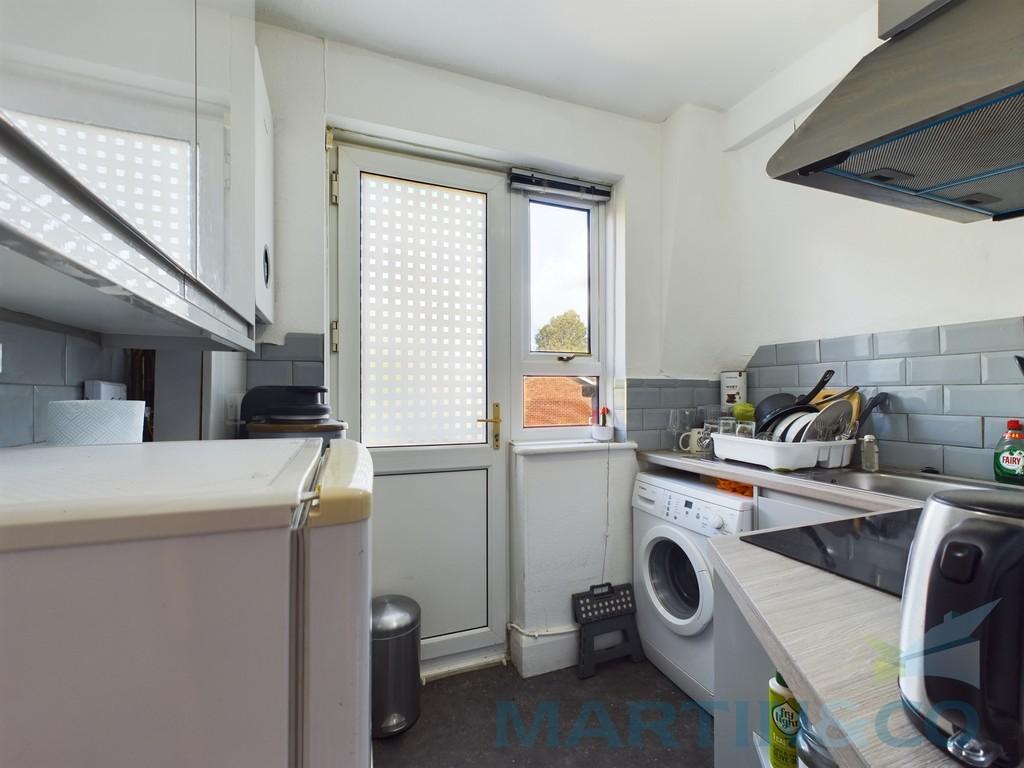 Kitchen pic 3
