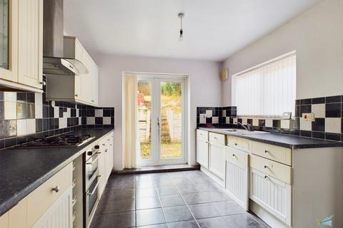 2 bedroom terraced house for sale, Hinderton Road, Wirral CH41