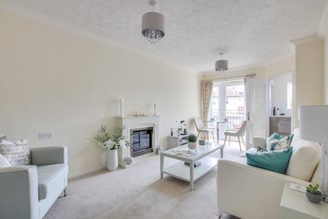 1 bedroom retirement property for sale, Stuart Road, Highcliffe, Christchurch, BH23