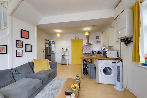 1 bedroom apartment for sale, Kingsland Road, Worthing