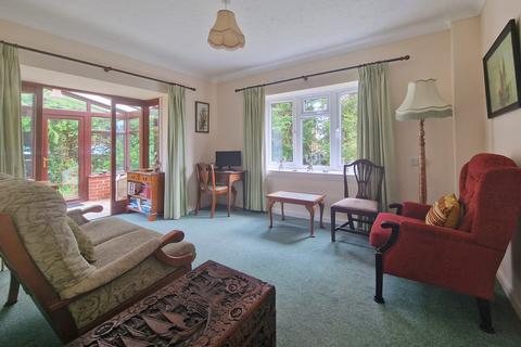 1 bedroom apartment for sale, Pyrford Gardens, Lymington SO41