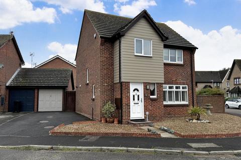 4 bedroom detached house for sale, Cherry Orchard, Southminster