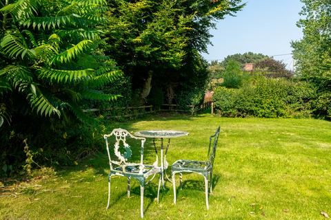 3 bedroom terraced house for sale, Overstrand