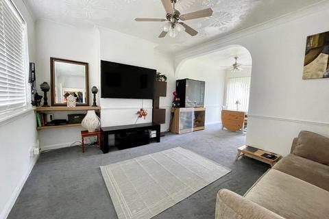 123 Kitchener Crescent, Poole, BH17 7HZ
