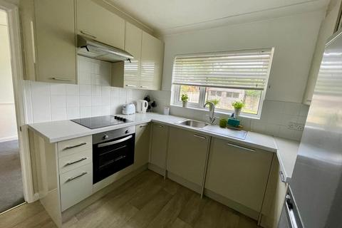 123 Kitchener Crescent, Poole, BH17 7HZ