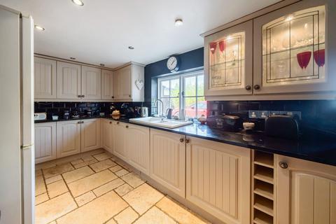 3 bedroom detached house for sale, Twyning Green, Twyning, Tewkesbury