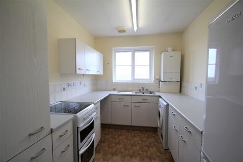 2 bedroom apartment to rent, Holne Chase, Plymouth PL6