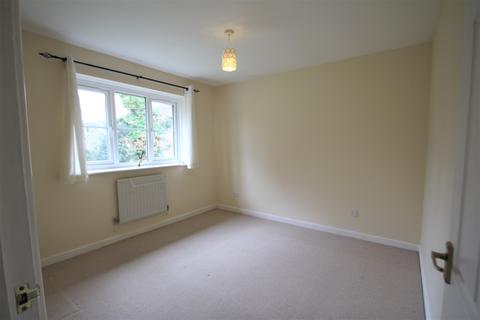 2 bedroom apartment to rent, Holne Chase, Plymouth PL6