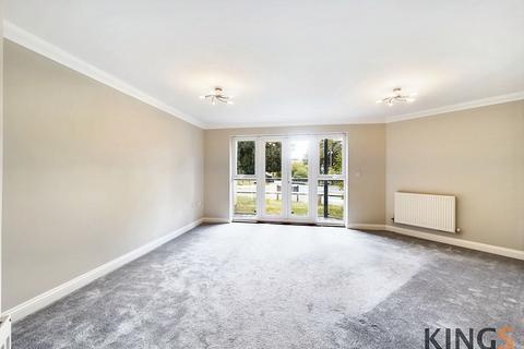 2 bedroom ground floor flat for sale, Gloucester Court, Hatfield, AL10