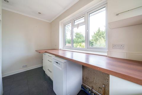 25a Pennylets Green, Stoke Poges, Slough, SL2 4BU