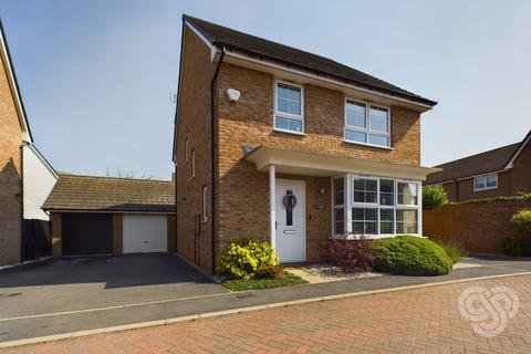 4 bedroom detached house for sale, Blackbird Close, East Leake