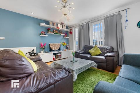 2 bedroom ground floor flat for sale, Harrowby Street, Cardiff