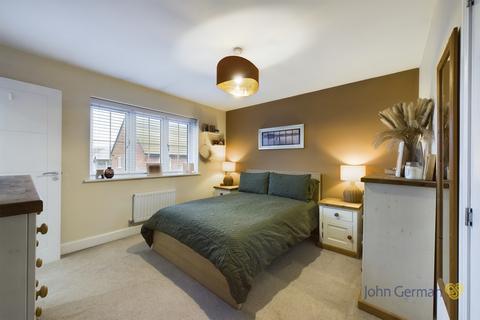 11 Harrier Road, Streethay, Lichfield, WS13 8WG