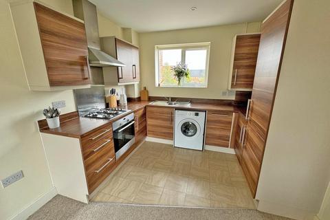 2 bedroom apartment to rent, Southlands Way, Shoreham-by-Sea BN43