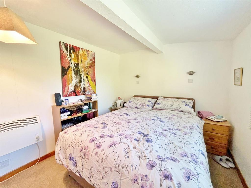 Bed 1