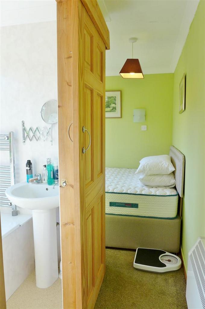 Bedroo 2 ensuite