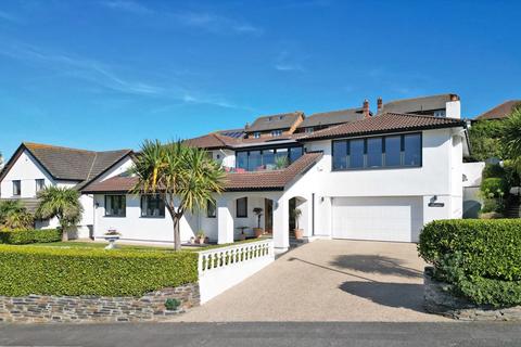 5 bedroom detached house for sale, Trevean Way, Pentire, North Cornwall